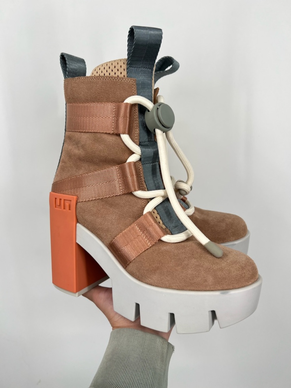 United Nude Grip Nomad Mid Chunky Platform Bootie Boots Montreal 38